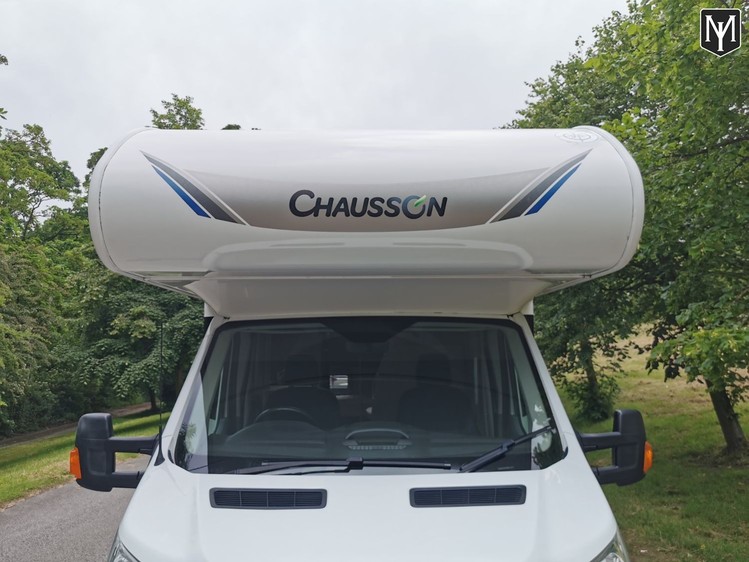 FORD CHAUSSON